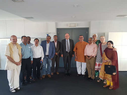 Leaders of the Hindu Community visited the Minister of Justice of Belgium Koen Geens to discuss the recognition Of Hinduism in Belgium.